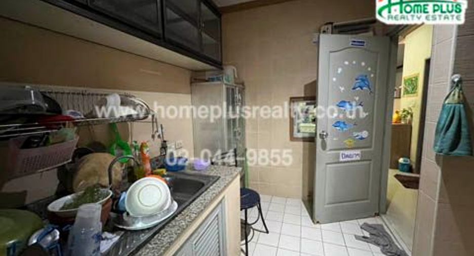 Casa en venta de 5 habitaciones en Bang Khen, Bangkok