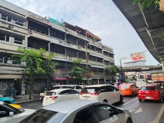 For sale 4 Beds retail Space in Ratchathewi, Bangkok