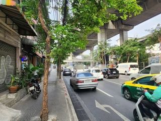 For sale 4 bed retail Space in Ratchathewi, Bangkok