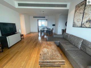 For sale 3 bedrooms condo in Khlong Toei, Bangkok