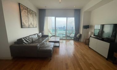 For sale 3 bedrooms condo in Khlong Toei, Bangkok