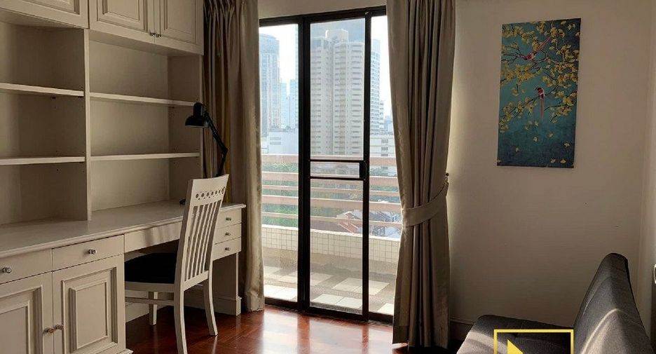 Wohnung zur Miete mit 3 Zimmer in Watthana, Bangkok