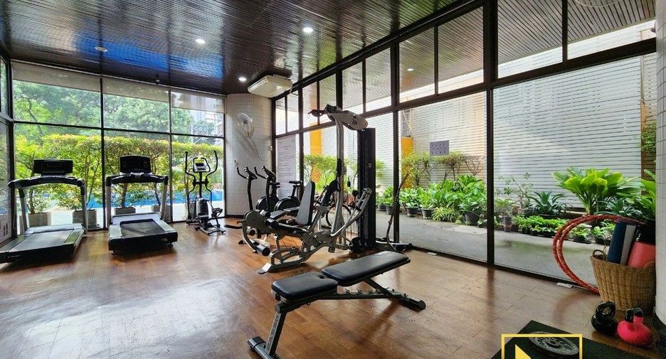 Wohnung zur Miete mit 3 Zimmer in Watthana, Bangkok