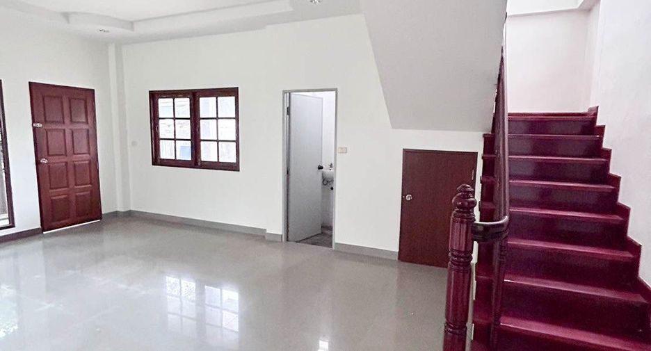Casa en alquiler de 3 habitaciones en Mueang Phuket, Phuket