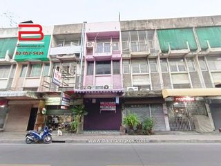 For sale 3 Beds retail Space in Lat Phrao, Bangkok