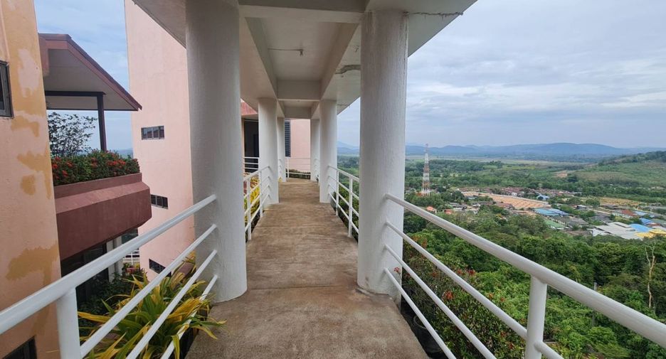 For sale 2 bedrooms condo in Klaeng, Rayong