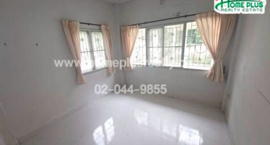 For sale 3 Beds house in Si Maha Phot, Prachin Buri