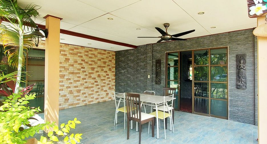 For sale 2 bed villa in Klaeng, Rayong