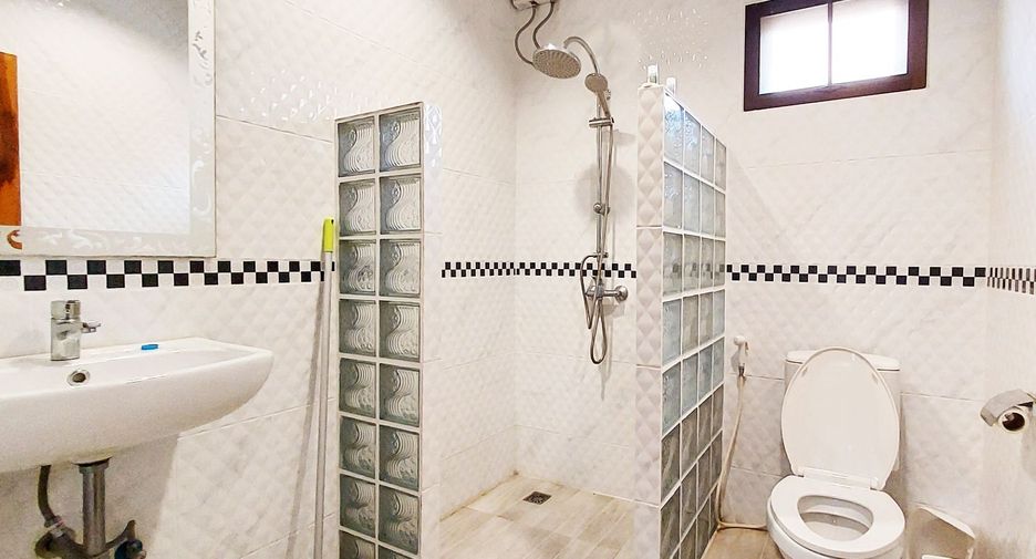 Villa zum Kauf mit 2 Zimmer in Klaeng, Rayong