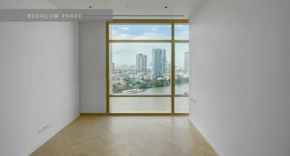 Condo en alquiler de 4 habitaciones en Bang Kho Laem, Bangkok