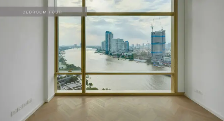 Condo en alquiler de 4 habitaciones en Bang Kho Laem, Bangkok