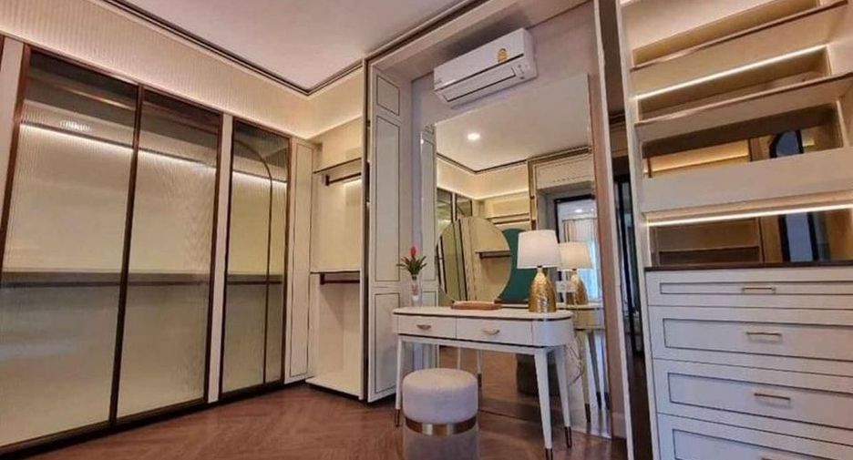 For rent and for sale 5 bedrooms house in Saphan Sung, Bangkok