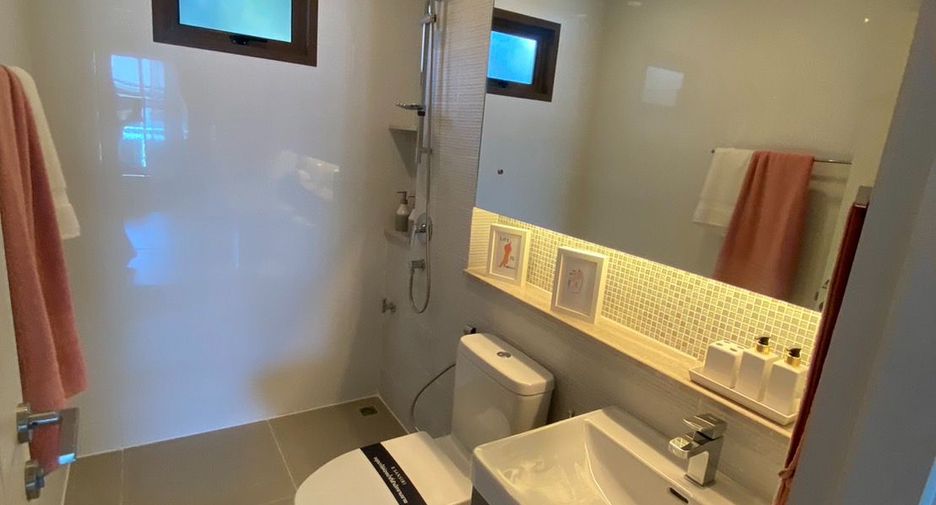 For sale 4 ベッドルーム house in Bang Khen, Bangkok