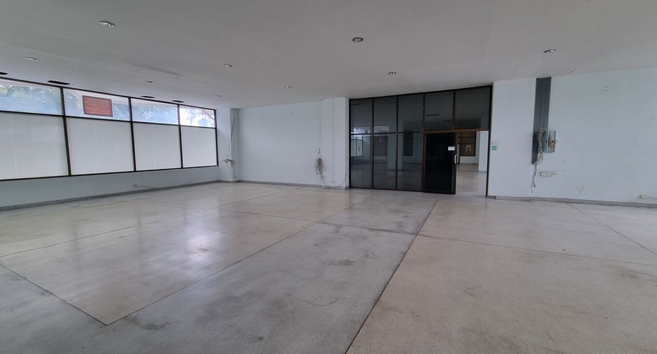For rent and for sale 1 bed retail Space in Mueang Chiang Mai, Chiang Mai