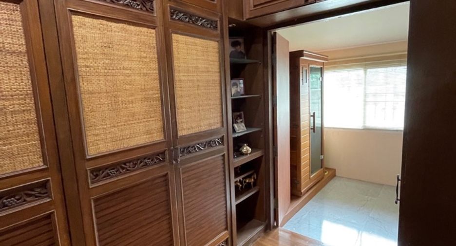 Haus zur Miete und zum Kauf mit 10 Zimmer in San Sai, Chiang Mai