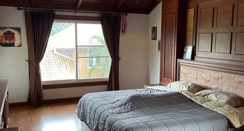 Haus zur Miete und zum Kauf mit 10 Zimmer in San Sai, Chiang Mai