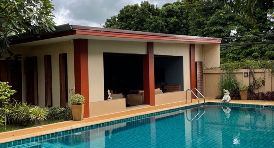 Haus zur Miete und zum Kauf mit 10 Zimmer in San Sai, Chiang Mai