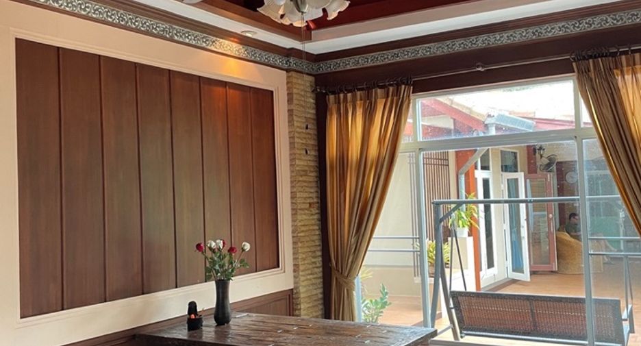 Haus zur Miete und zum Kauf mit 10 Zimmer in San Sai, Chiang Mai