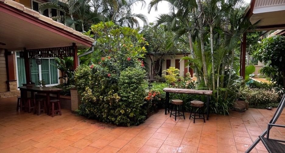 Haus zur Miete und zum Kauf mit 10 Zimmer in San Sai, Chiang Mai