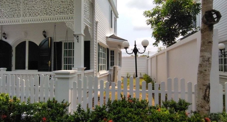 For rent 4 bedrooms house in Mueang Samut Prakan, Samut Prakan