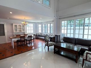 À louer 4 chambres maison à Mueang Samut Prakan, Samut Prakan
