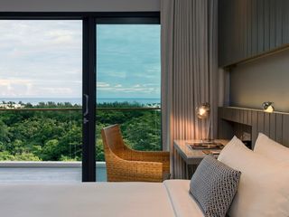 For sale 98 bedrooms hotel in Mueang Phuket, Phuket
