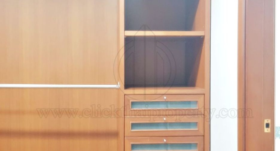 Wohnung zur Miete mit 2 Zimmer in Pathum Wan, Bangkok