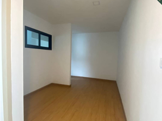 For sale 3 ベッドルーム townhouse in Khlong Toei, Bangkok