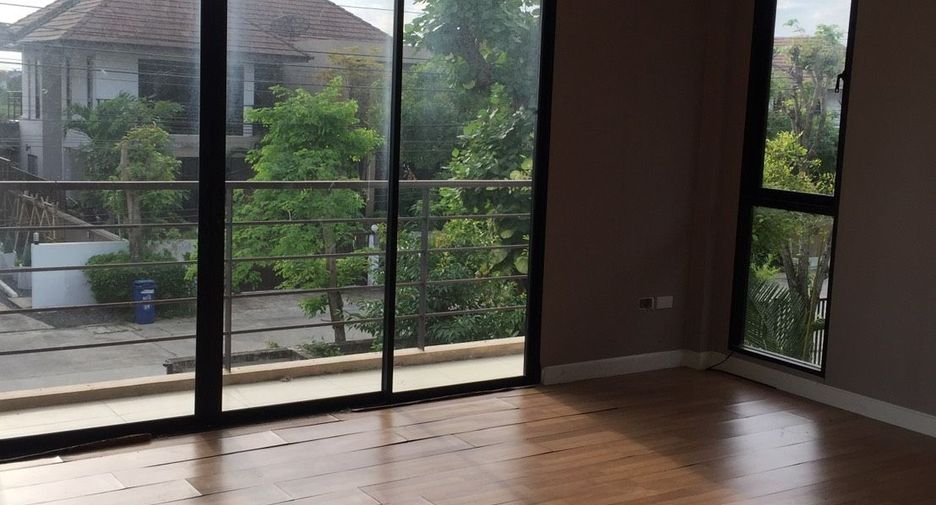 À vendre studio maison à Nong Chok, Bangkok