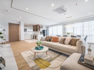 For rent 4 bed serviced apartment in Sathon, Bangkok