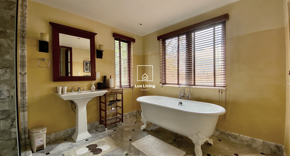 For sale 3 bedrooms villa in Pak Chong, Nakhon Ratchasima