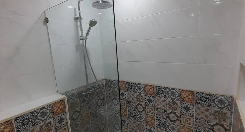 Аренда и продажа 1 кровать кондо в Ян Наща, Бангкок