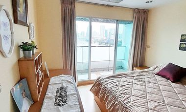 À louer et à vendre 1 chambre condo à Yan Nawa, Bangkok