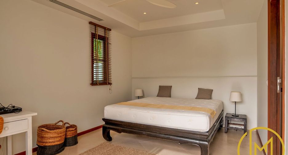 For rent and for sale 4 bedrooms villa in Thalang, Phuket