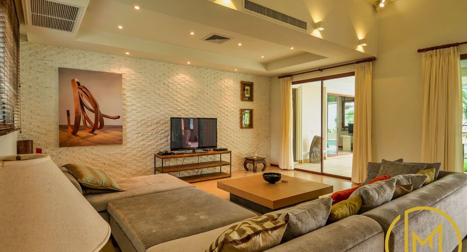 For rent and for sale 4 bedrooms villa in Thalang, Phuket
