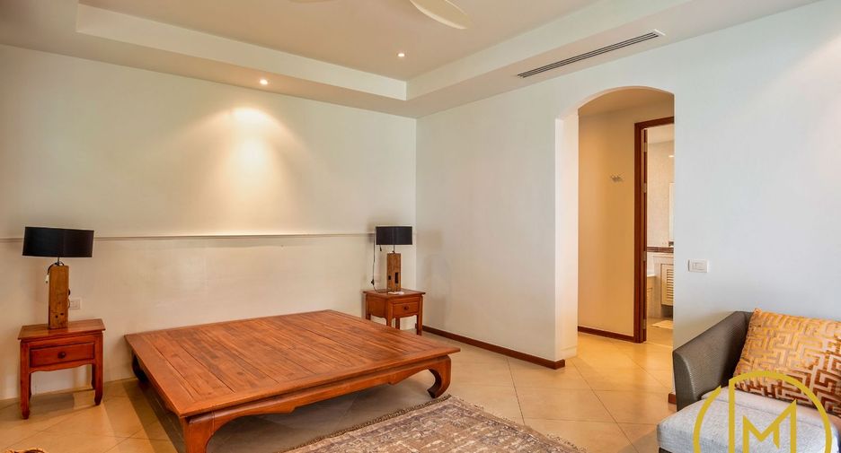 For rent and for sale 4 bedrooms villa in Thalang, Phuket