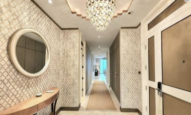 For sale 3 bed condo in Khlong San, Bangkok