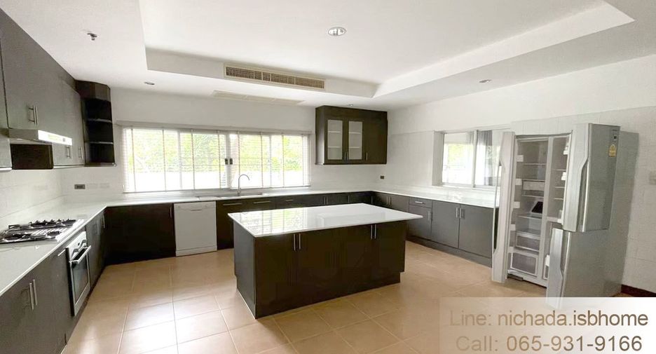 Haus zur Miete und zum Kauf mit 4 Zimmer in Pak Kret, Nonthaburi