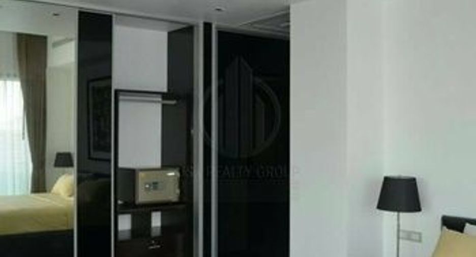For rent and for sale 2 bedrooms condo in Watthana, Bangkok
