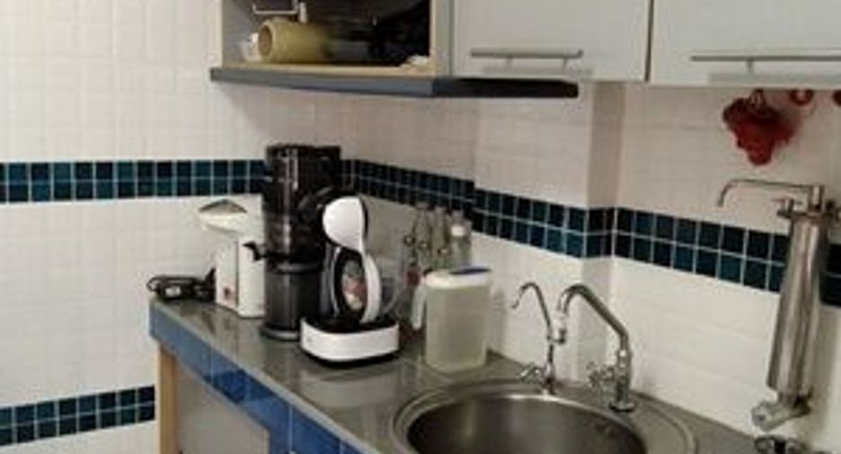 For sale 4 bedrooms house in Phra Khanong, Bangkok