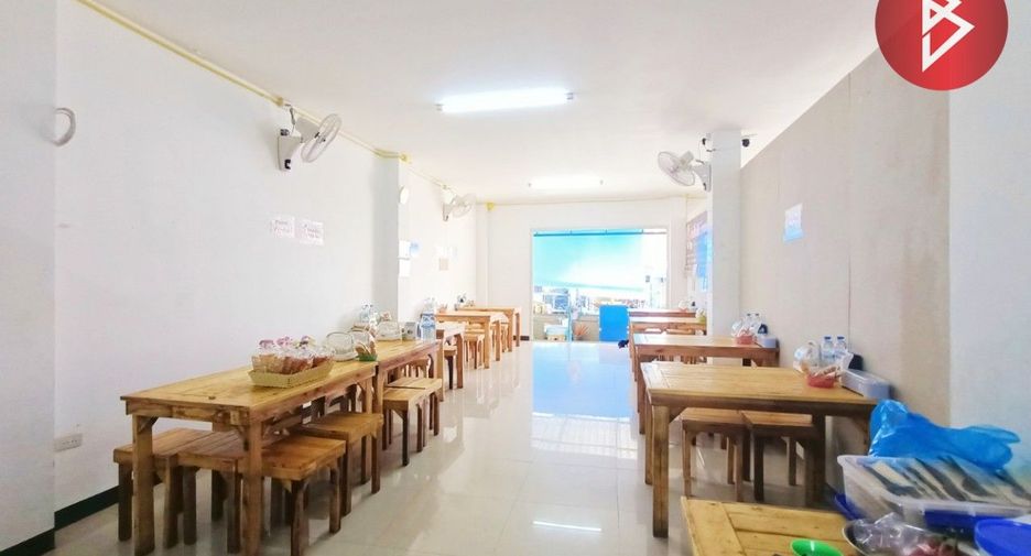 For sale 5 Beds retail Space in Sattahip, Pattaya