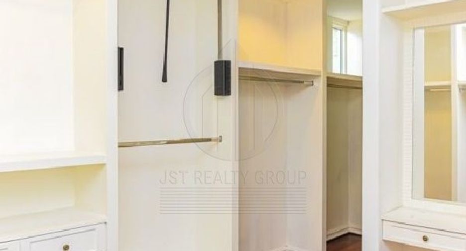 For sale 3 bedrooms house in Bang Phli, Samut Prakan