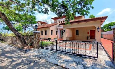 For sale 3 bedrooms house in Sattahip, Chonburi