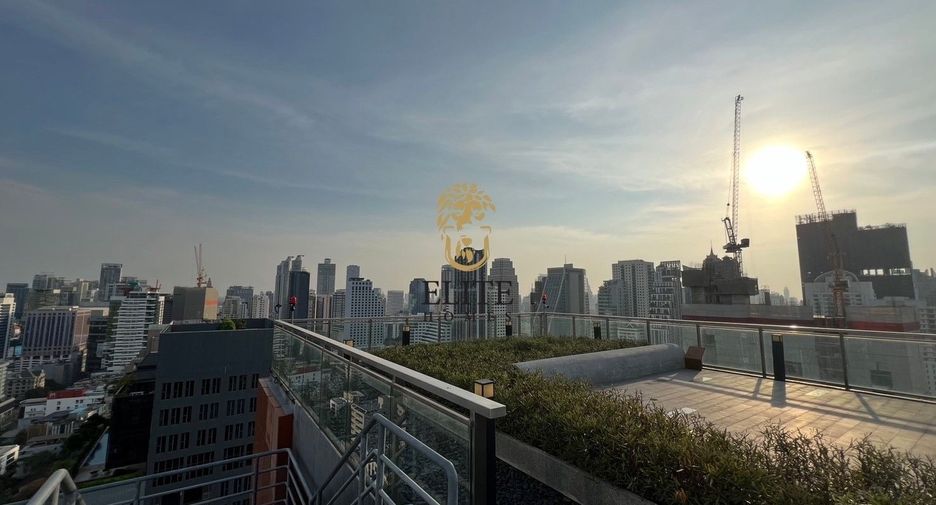 À vendre 3 chambres condo à Watthana, Bangkok