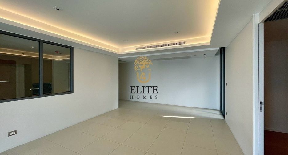 À vendre 3 chambres condo à Watthana, Bangkok
