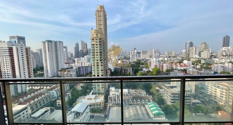 À vendre 3 chambres condo à Watthana, Bangkok