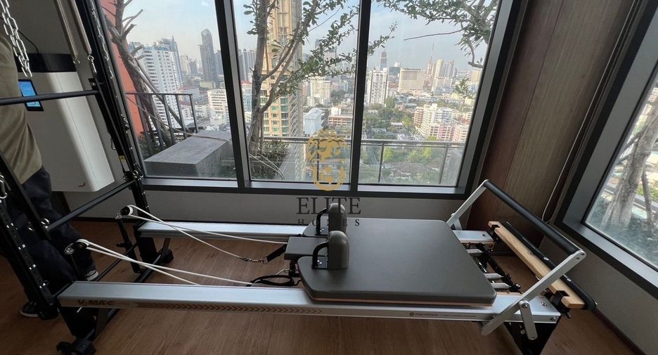 À vendre 3 chambres condo à Watthana, Bangkok