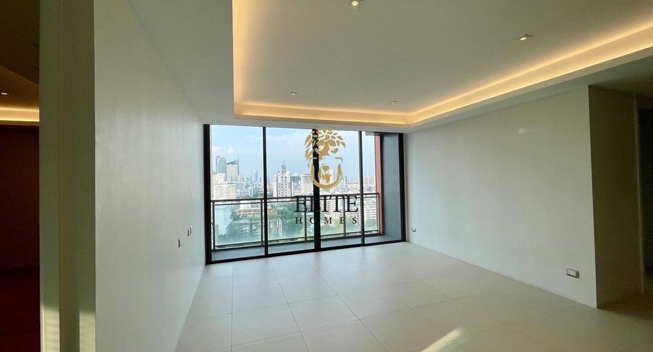 À vendre 3 chambres condo à Watthana, Bangkok