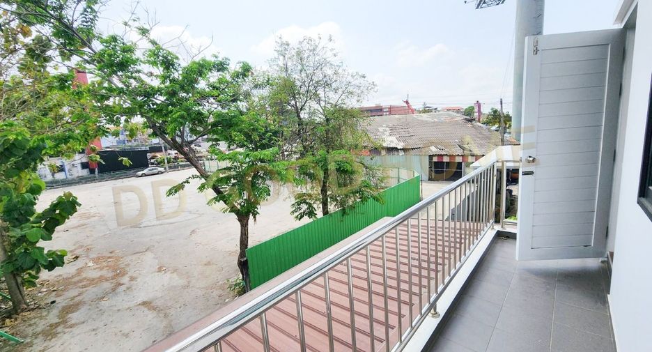 For sale 2 bedrooms house in Bang Khun Thian, Bangkok