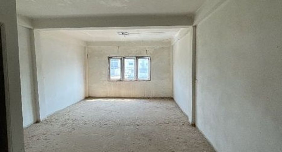 Local comercial en venta en Suan Phueng, Ratchaburi